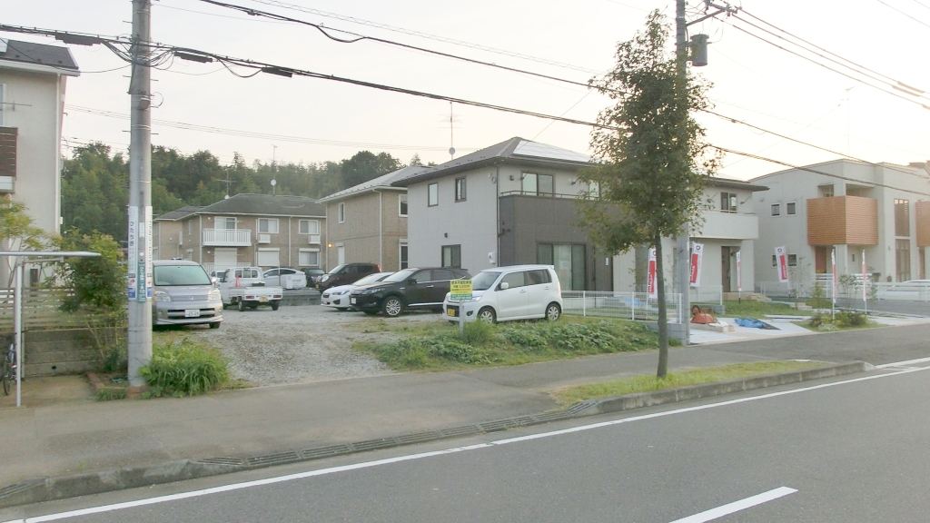 根本駐車場