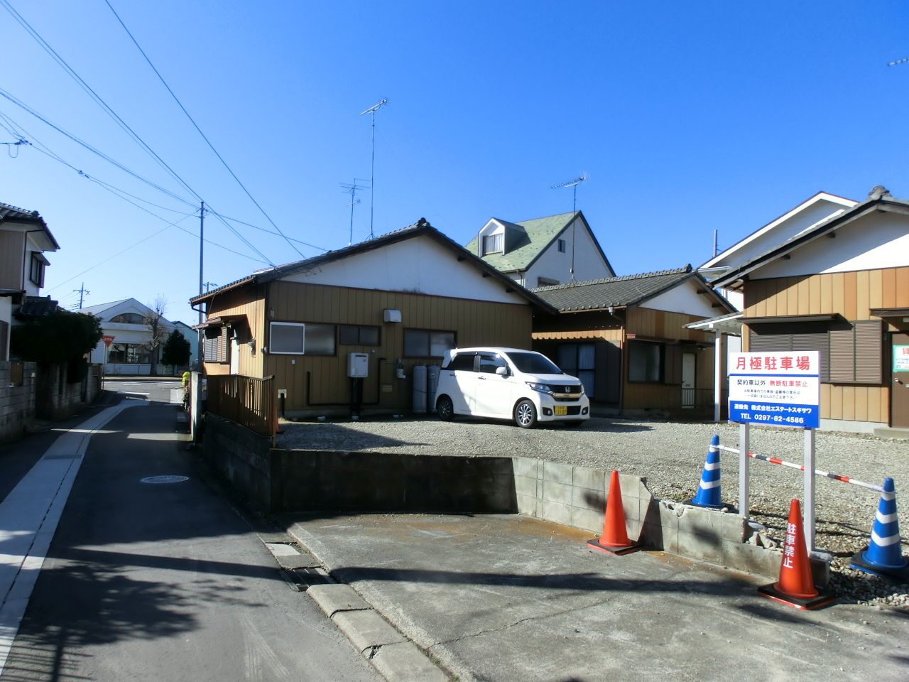 杉沢駐車場